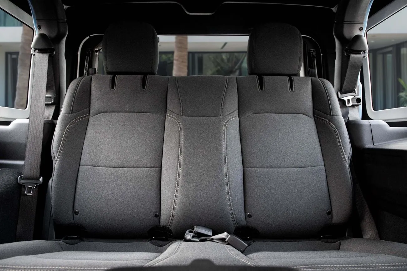 Jeep Wrangler SPORT 2024 — фото 12