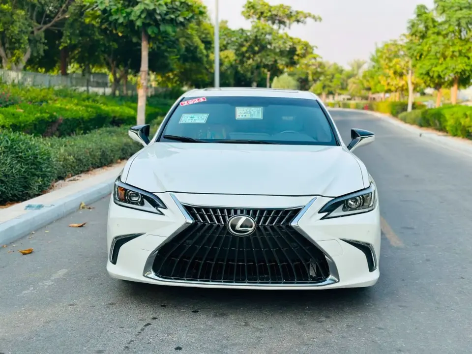 Lexus ES350 PREMIER 2024