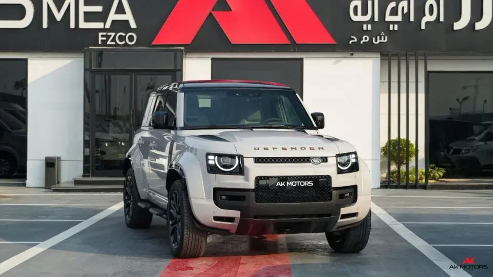 Land Rover Defender OCTA EDITION ONE P635 Borasco Grey- Khaki 2026MY Export Only 2026