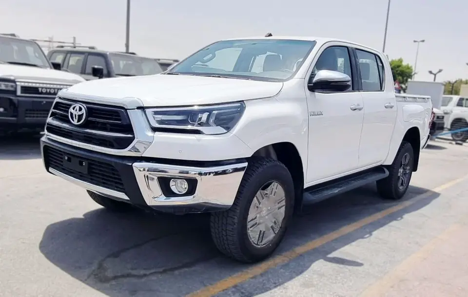 Toyota Hilux SR5 2026