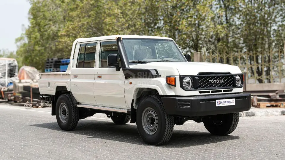 Toyota Land Cruiser Pick Up Standard_E 2026
