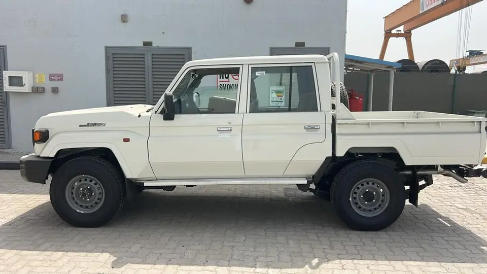 Toyota Land Cruiser Pick Up TOYOTA LAND CRUISER LC79 DC 2.8 AT 2026 GCC WITH DIFF LOCK 2026