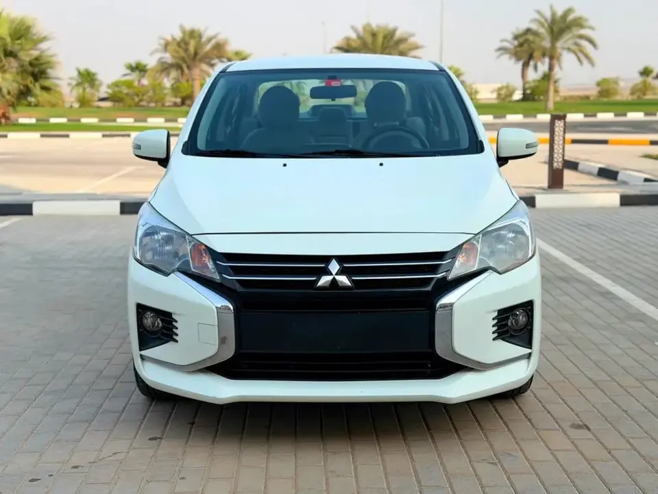 Mitsubishi Attrage GLX MID 2022