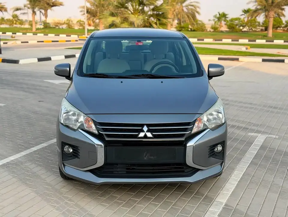 Mitsubishi Attrage GLX MID 2021
