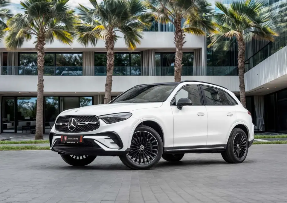 Mercedes-Benz GLC200 GLC AMG 4MATIC 2025