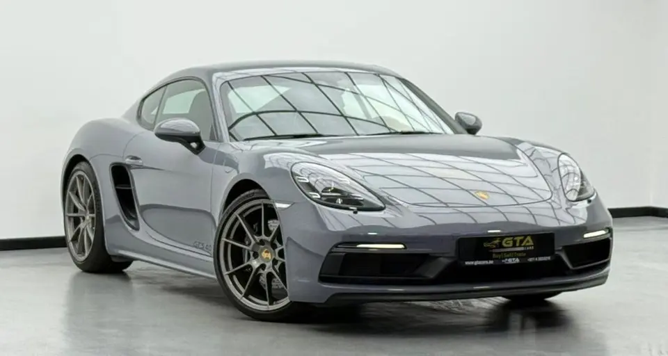 Porsche 718 Cayman GTS 2024