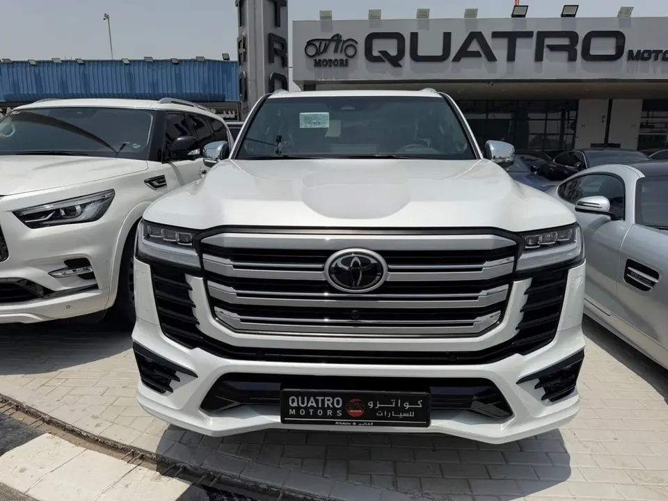 Toyota Land Cruiser VXR 2026