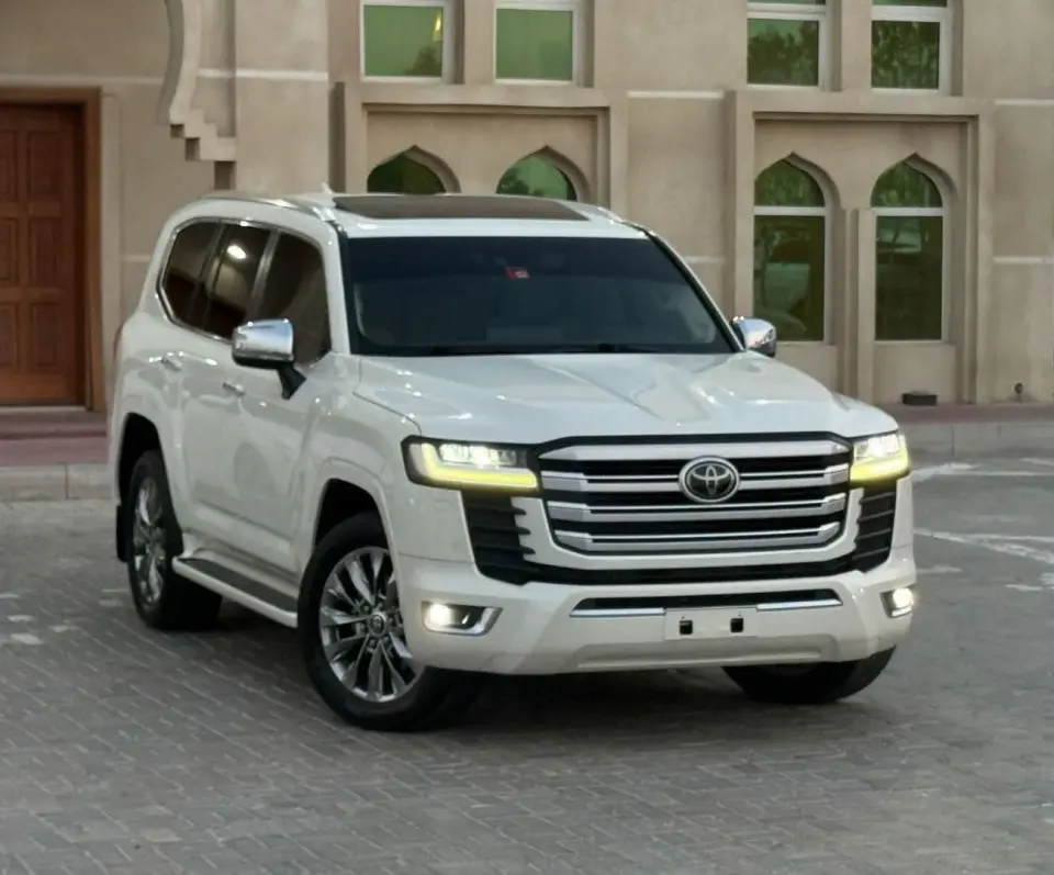 Toyota Land Cruiser VXR 2022