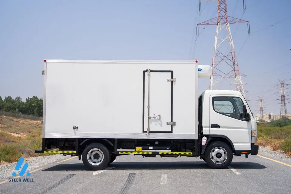 Mitsubishi Fuso Canter STD 2026