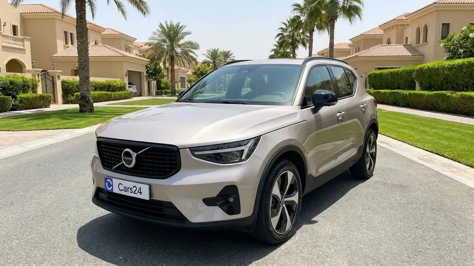 Volvo XC40 ULTIMATE DARK 2024