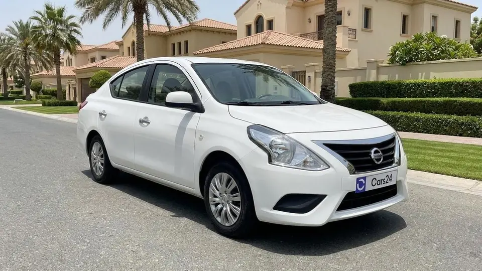 Nissan Sunny SV 2024