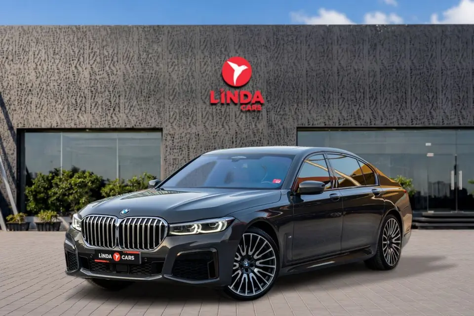 BMW 740Li M Sport 2021