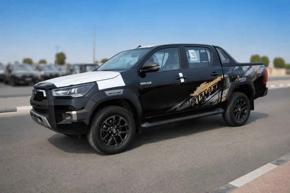 Toyota Hilux ADVENTURE 2026