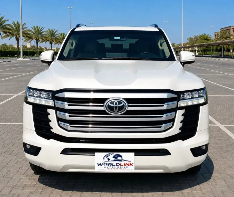 Toyota Land Cruiser VXR 2022
