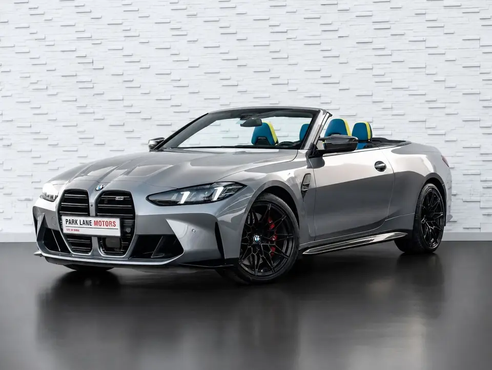 BMW M4 CONVERTIBLE 2025