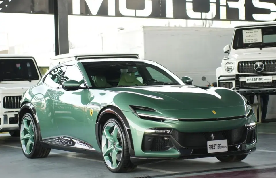 Ferrari Purosangue STANDARD 2025