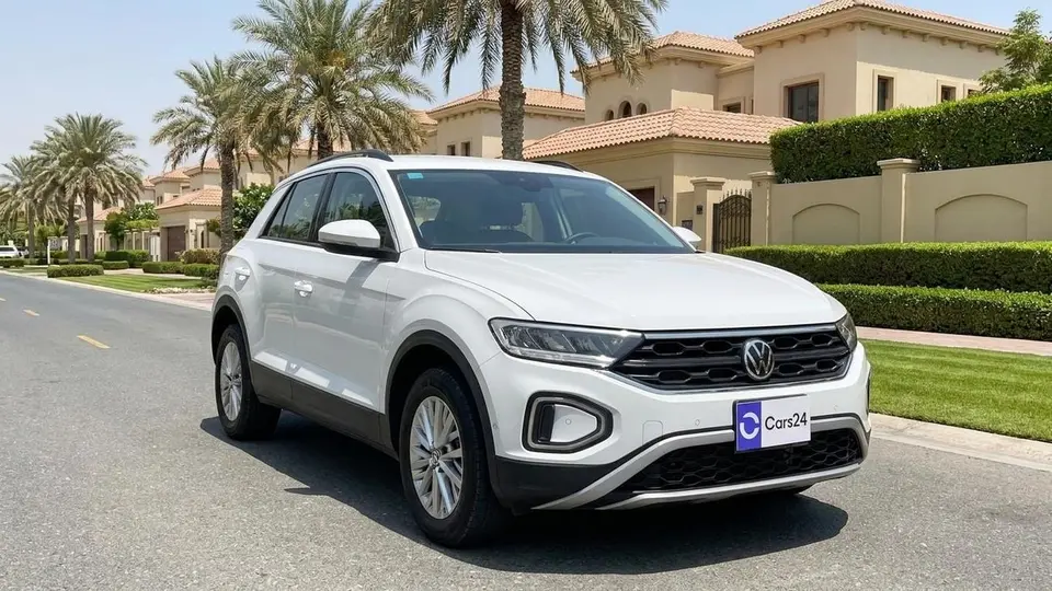 Volkswagen T-ROC LIFE 2024