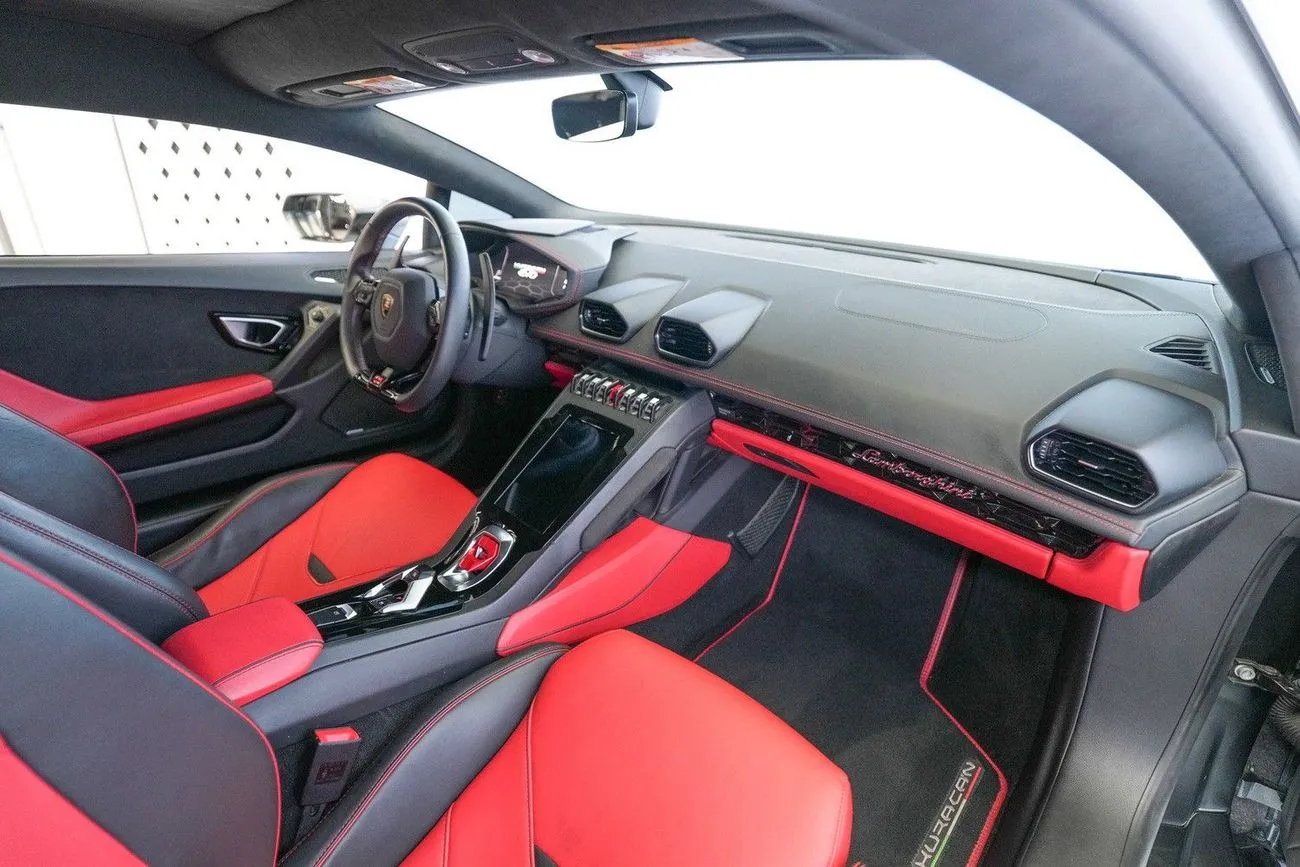 Lamborghini Huracan EVO 2020 — фото 11