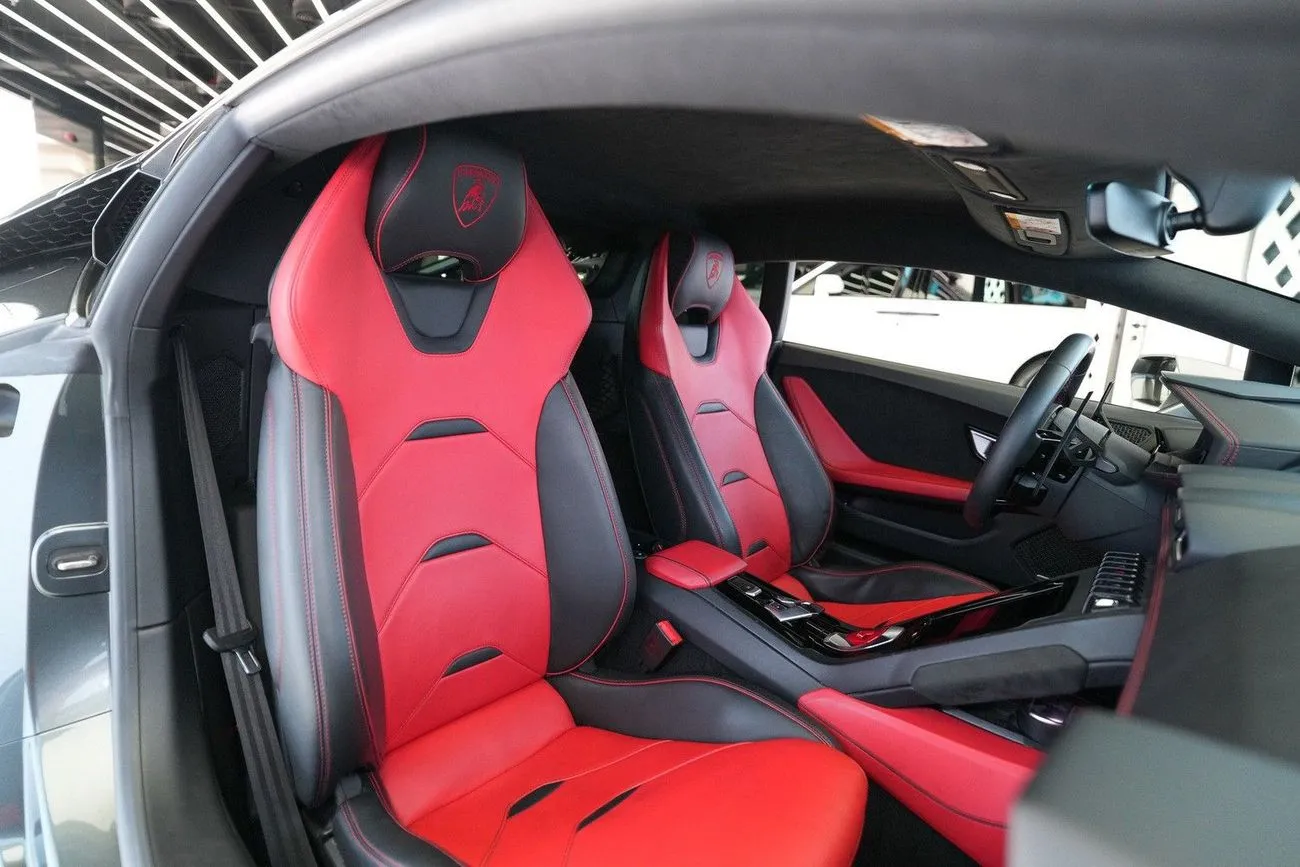 Lamborghini Huracan EVO 2020 — фото 12