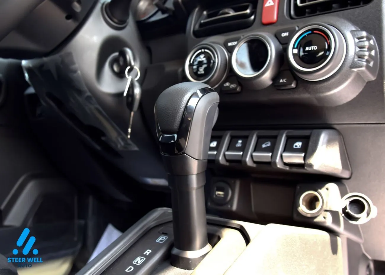 Suzuki Jimny GLX 2026 — фото 27