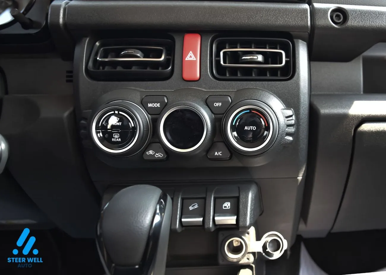 Suzuki Jimny GLX 2026 — фото 24