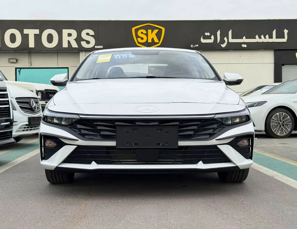 Hyundai Elantra SMART 2025