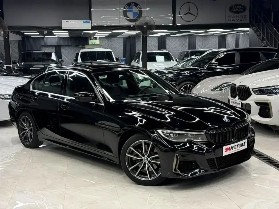 BMW 330i M SPORT 2022