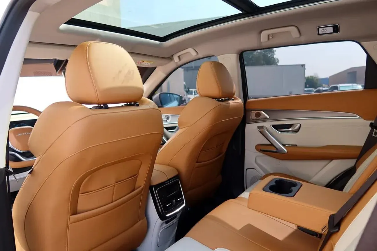 Jetour X70 Plus LUX 2025 — фото 12