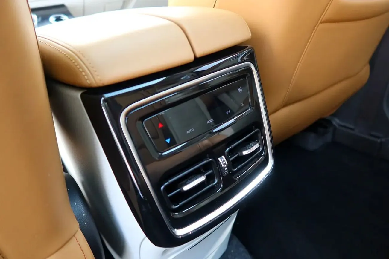 Jetour X70 Plus LUX 2025 — фото 14