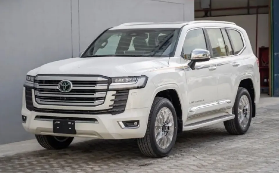 Toyota Land Cruiser VX 2026