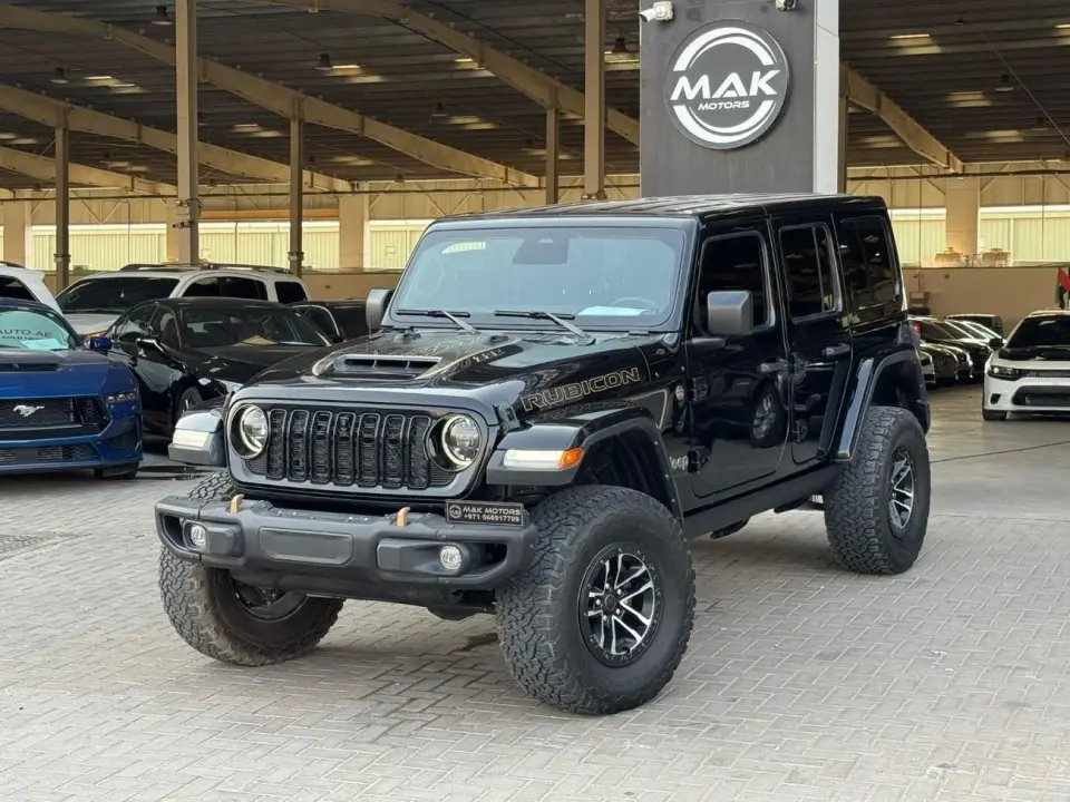 Jeep Wrangler V8 6.4 2023