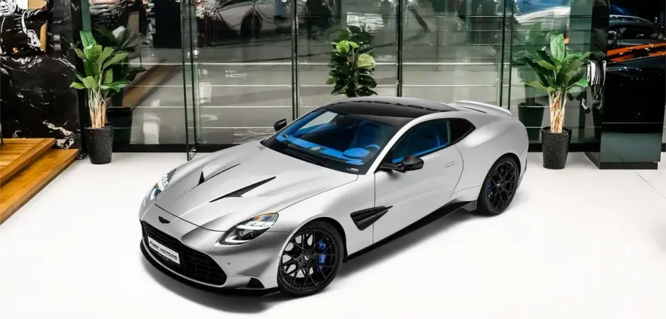Aston Martin Vanquish 2025