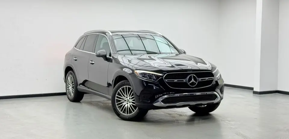 Mercedes-Benz GLC 300 AMG PREMIUM 2025