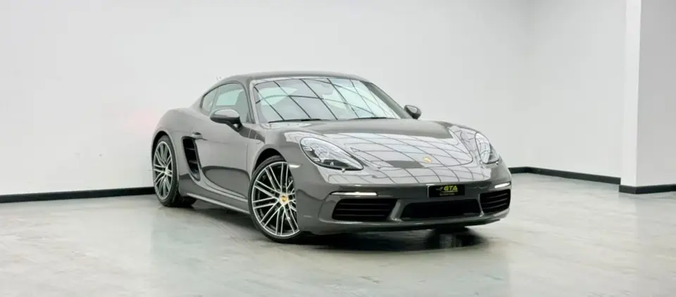 Porsche 718 Cayman STANDARD 2025