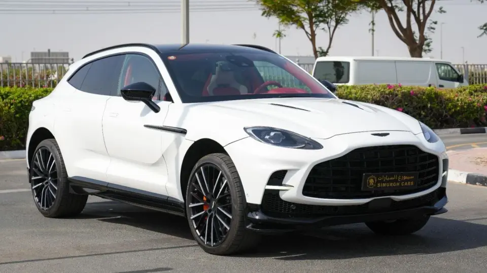 Aston Martin DBX STANDARD 2023