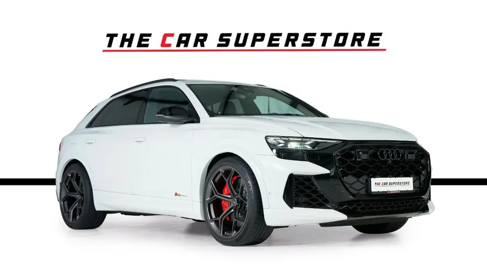 Audi RSQ8 PERFORMANCE 2025