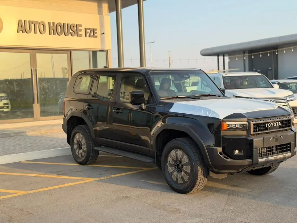 Toyota Land Cruiser VXR 2026