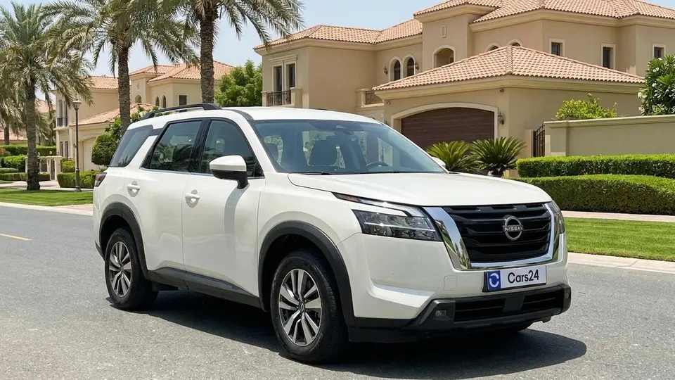 Nissan Pathfinder S 2023