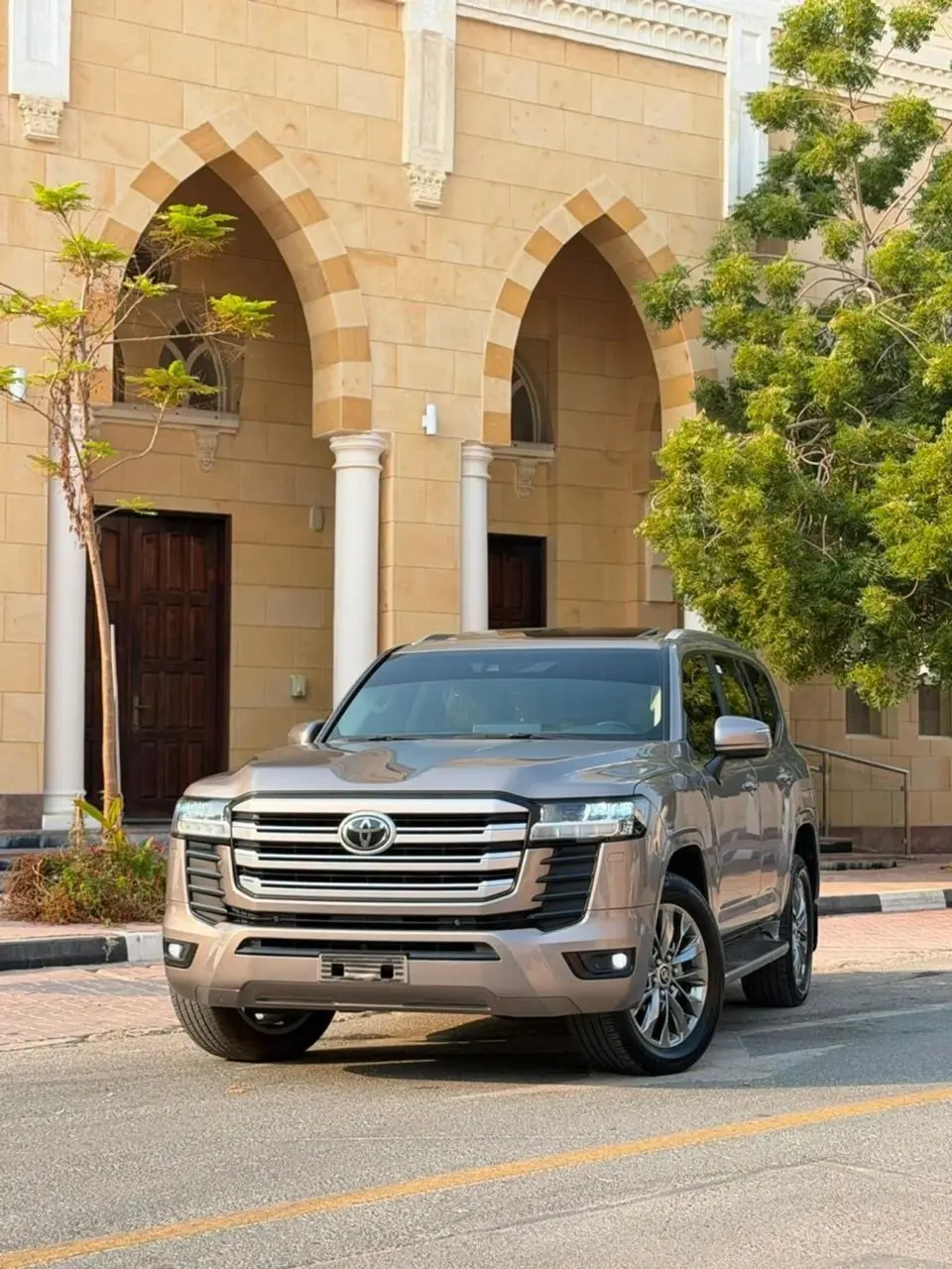 Toyota Land Cruiser GXR 2022