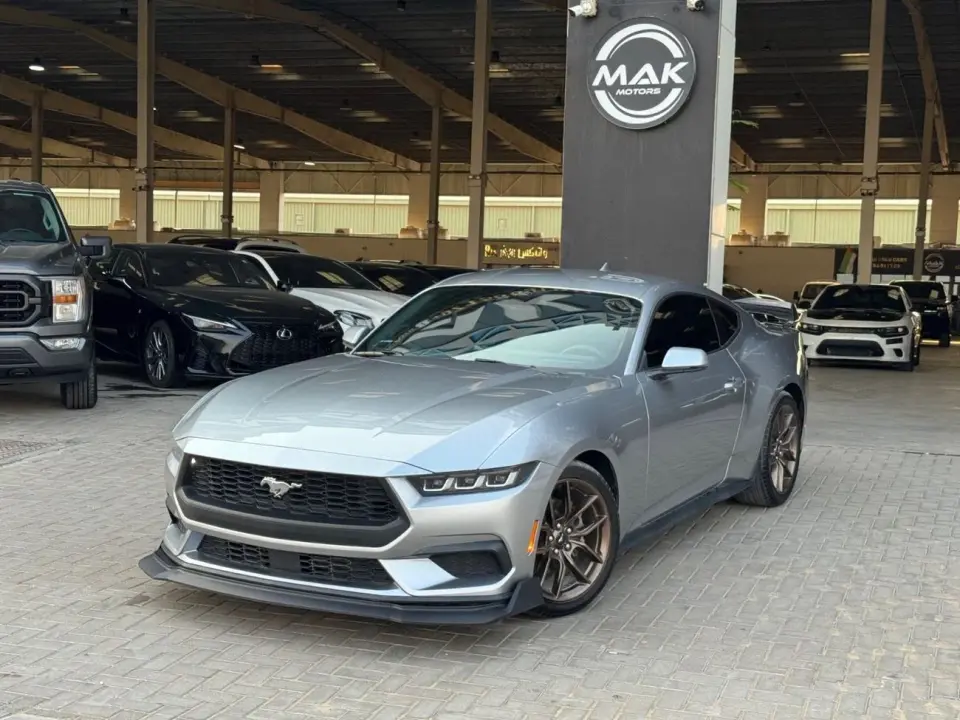 Ford Mustang PREMIUM 2024