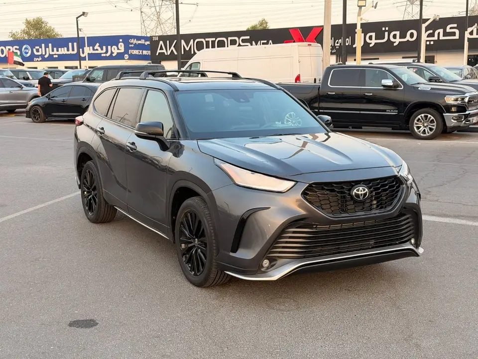 Toyota Highlander XSE AWD 2023