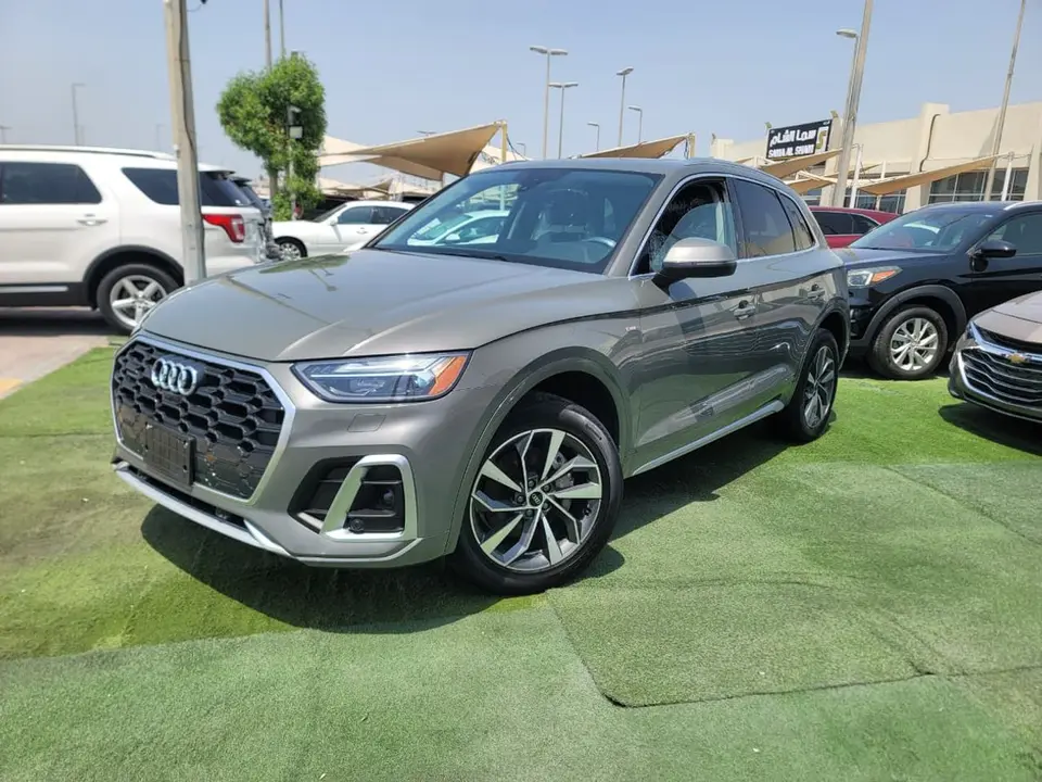 Audi Q5 45 TFSI S-LINE 2024