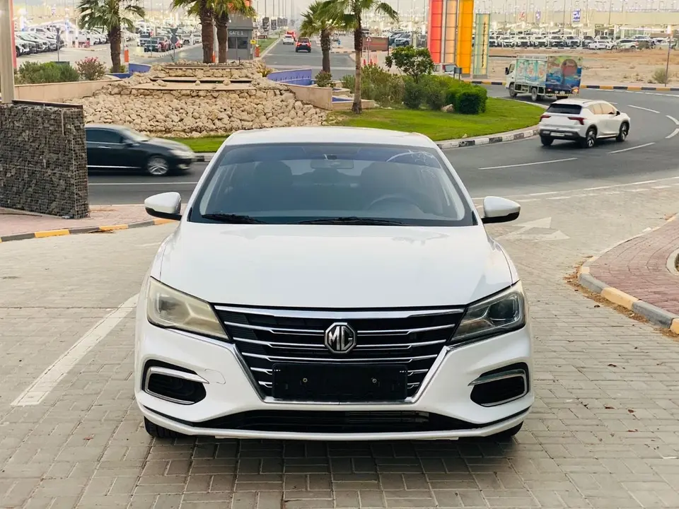 MG 5 STANDARD 2023