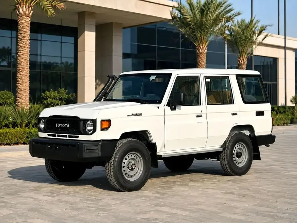 Toyota Land Cruiser Pick Up LC 76 LX 2026
