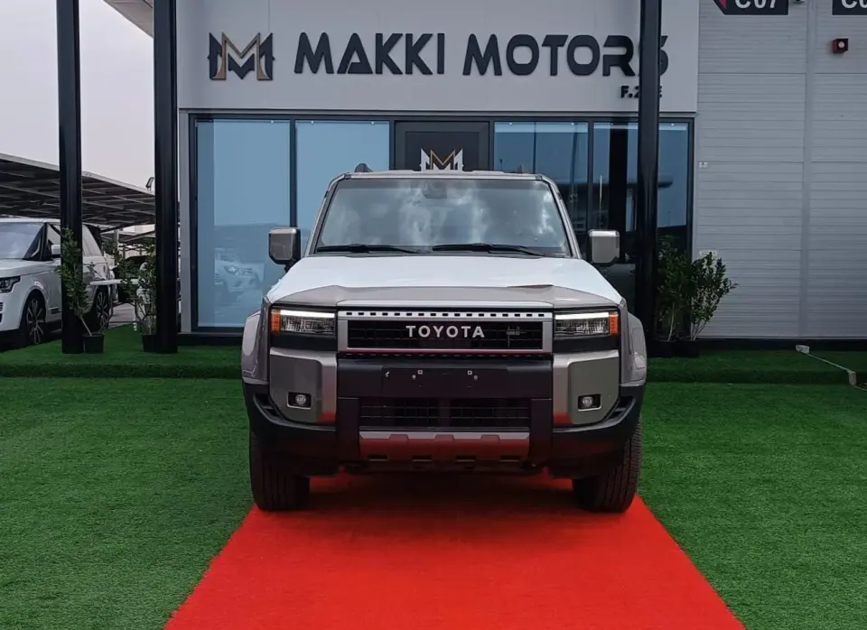 Toyota Land Cruiser GXR 2024
