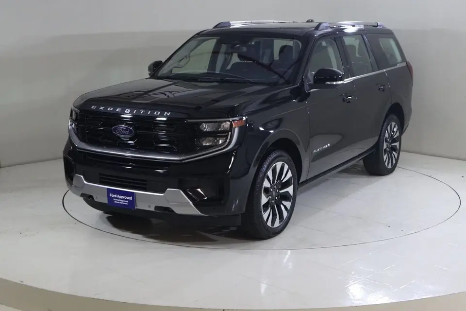 Ford Expedition PLATINUM 2025