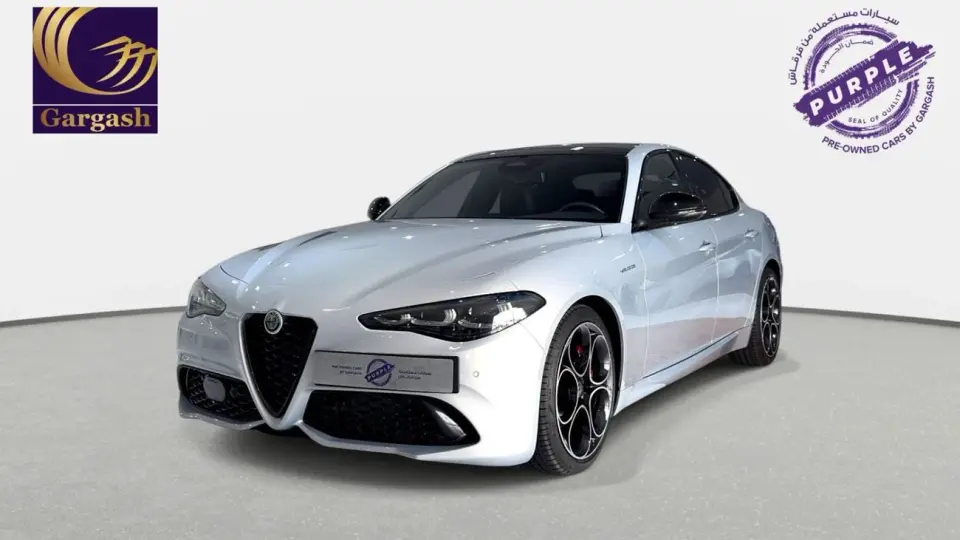 Alfa Romeo Giulia VELOCE 2025