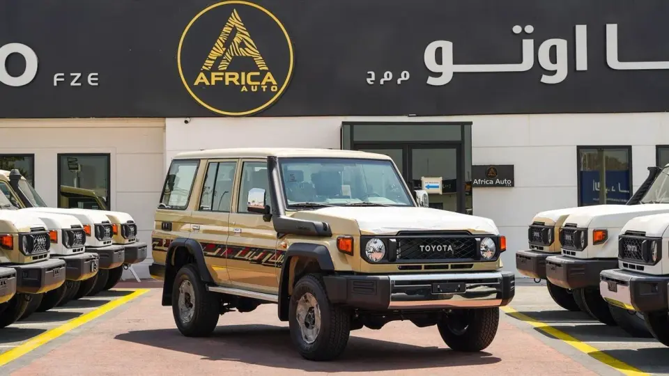 Toyota Land Cruiser 70 LC76 LX 2026