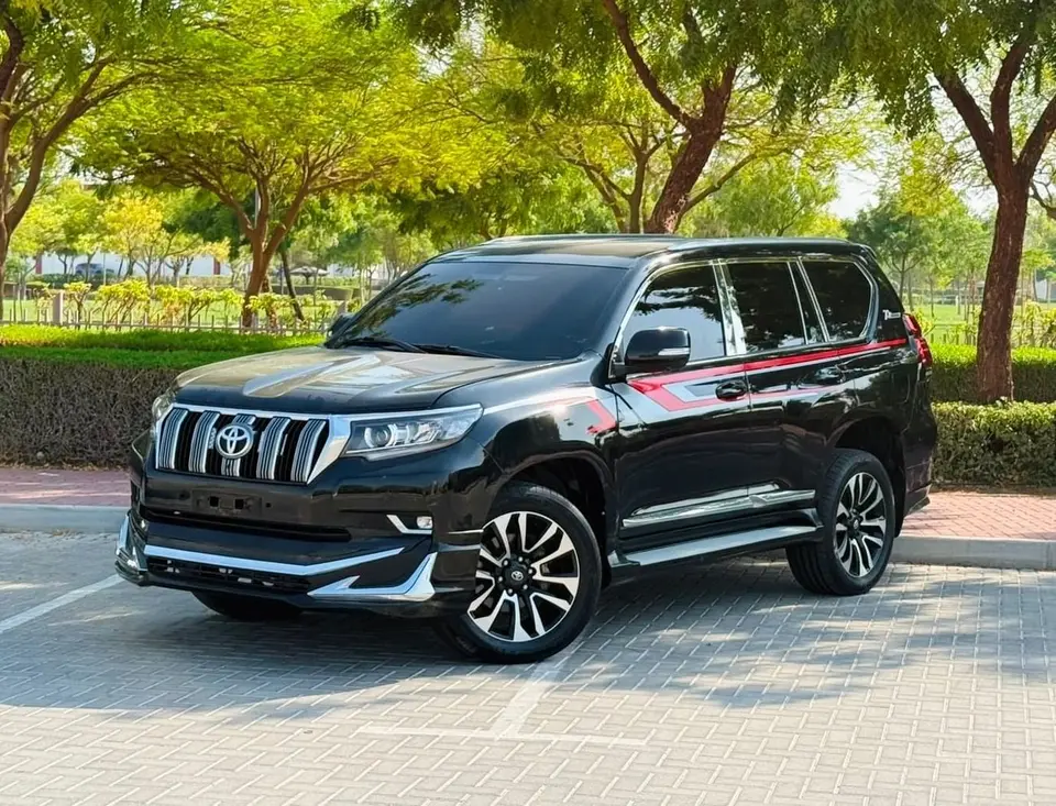 Toyota Land Cruiser BLACK EDITION 2023