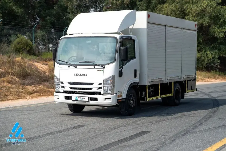 Isuzu NPR 85 2020